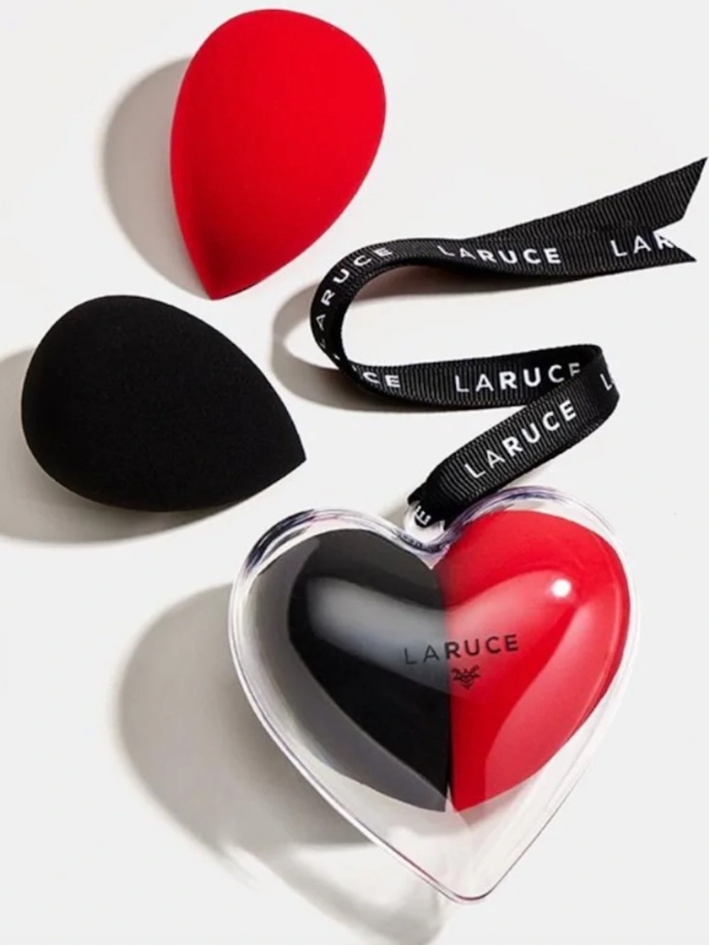 Laruce Beauty Heart Makeup Applicator Sponges (Set of 2)